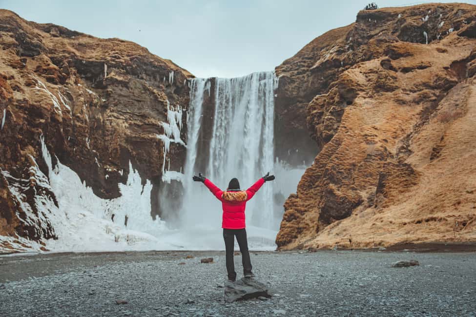 South Coast, Glacier Hike and Northern Lights Winter Tour - Should You Book This South Coast + Glacier + Northern Lights Tour?