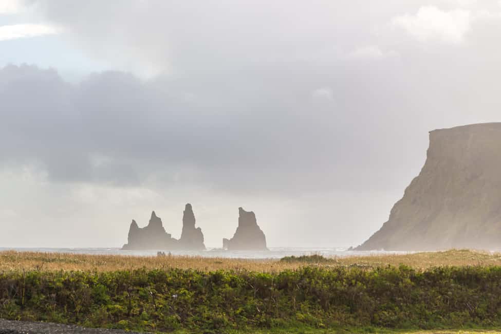 South Coast, Glacier Hike and Northern Lights Winter Tour - Gear and Clothing That Actually Matter in Iceland Winter