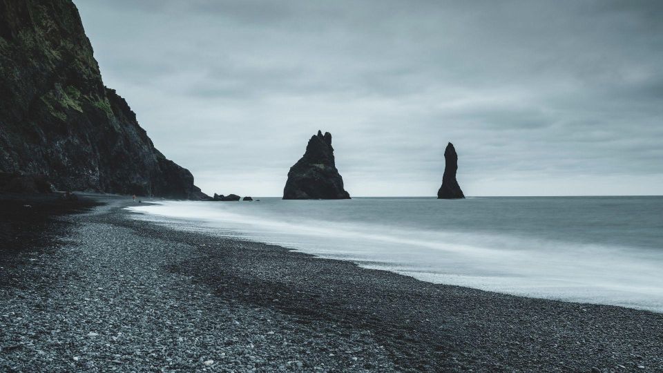 South Coast of Iceland. Black beach, glaсier, waterfalls... - Dyrhólaey: Volcanic Black Sands and the Rock Arch Views