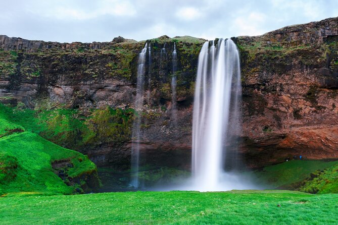 South Coast Private Guided Tour + Blue Lagoon(optional) - Stop 2: Skógafoss power, plus the stairs for options