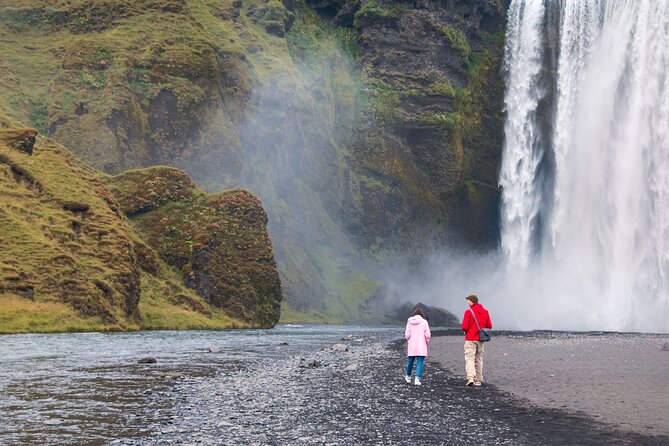 South Iceland, Glacier and Black Sand Beach Small Group Tour - Stop 1: Seljalandsfoss and the art of dressing for mist