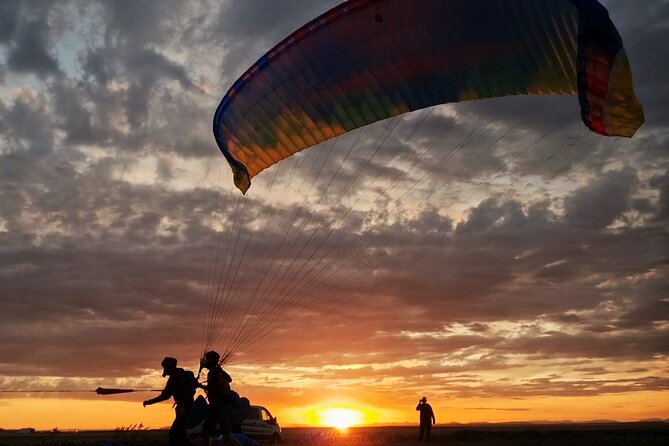 Tandem Paragliding over the Rugged Lava Fields at Blue Mountains - Key Highlights You’ll Care About