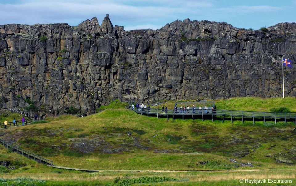The Golden Circle & Hop On - Hop Off Combo Deal - Þingvellir National Park: Walking Where Plates Split