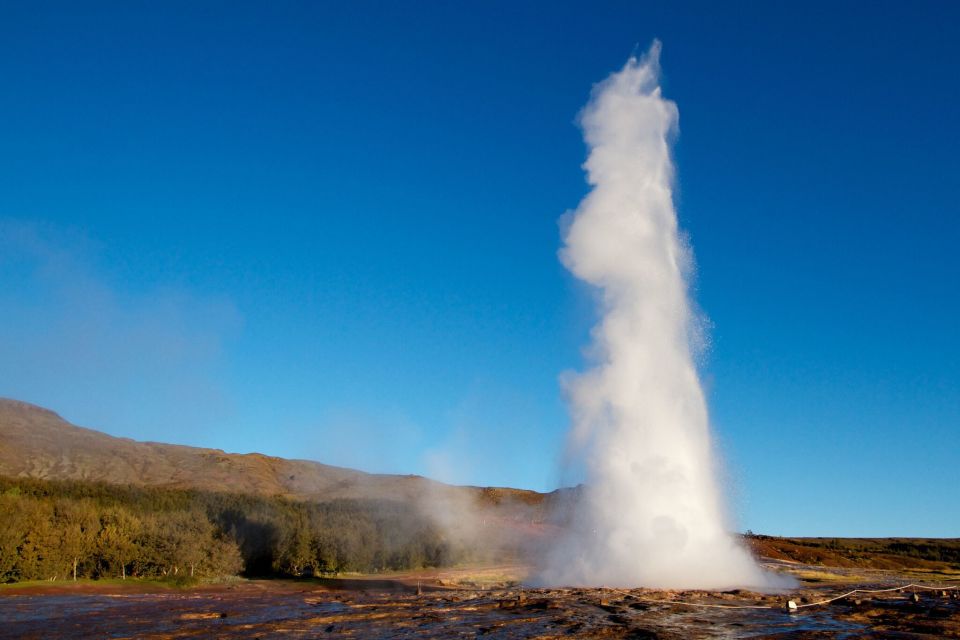 The Golden Circle & Hop On - Hop Off Combo Deal - Back to Reykjavík: Using Hop On Hop Off Like a Local