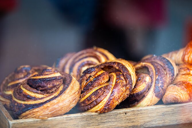 The Icelandic Sweet Tooth Tour - Taste of Iceland: skyr, fermented shark, and courage points