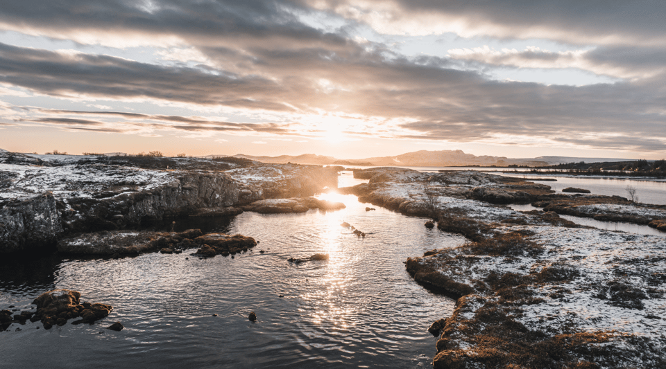 Thingvellir: Silfra Fissure Diving with Optional Pickup - Gear is included, but cold-water fit still matters