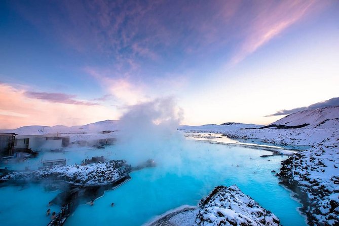 Unique bathing in an Icelandic hot springs at the Blue Lagoon - Your Blue Lagoon arrival: check-in to first soak