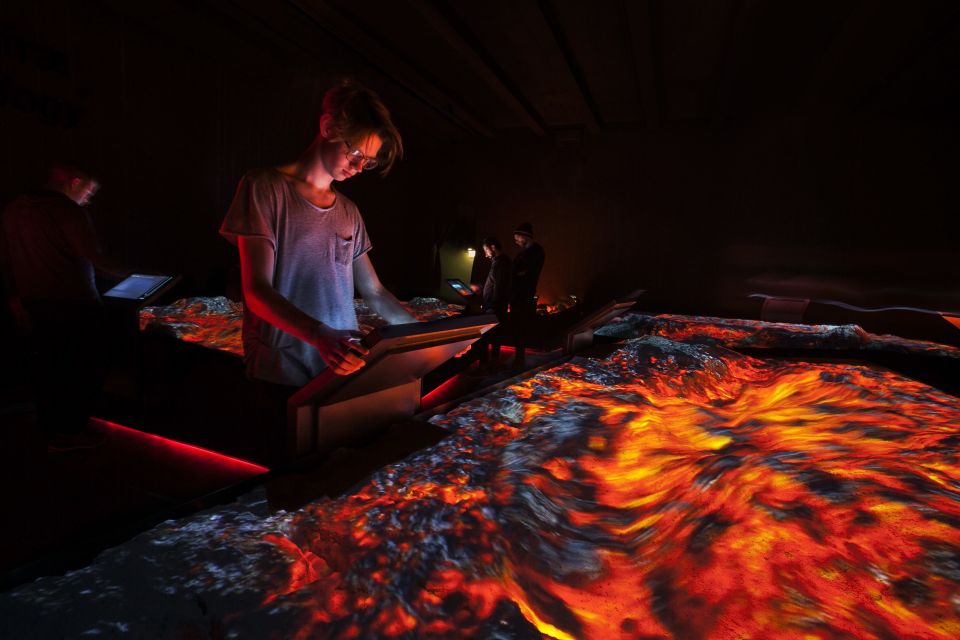 Volcano Exhibition and Cinema - Lava Centre Iceland - Lava Centre in the south: a fast 1-day geology win
