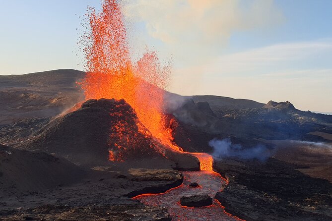 Volcano Hike and Grindavík Visit from Reykjavik - Guides Who Make the Geology Click (Leifur, Albert, Jonas, Michael)